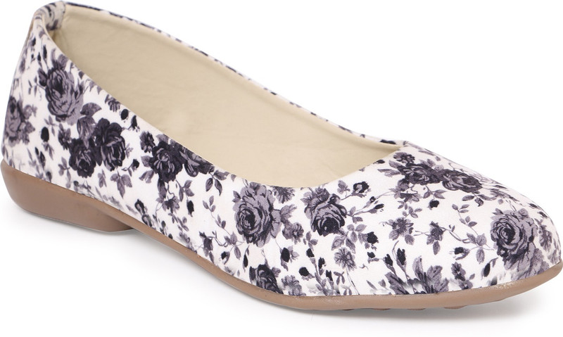 Chief Escort Casuals For Women(White) Chief Escort Casuals For Women(White)