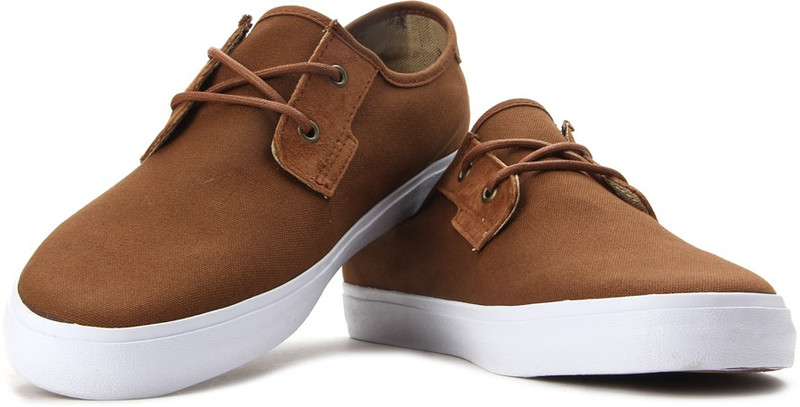 Vans MICHOACAN SF Men Sneakers For Men(Brown) Vans MICHOACAN SF Men Sneakers For Men(Brown)