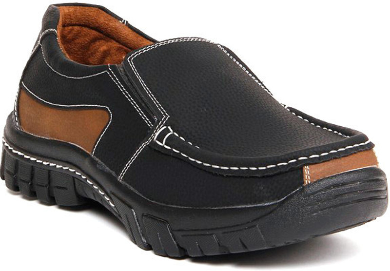 Zapatoz Sturdy Black Outdoors For Men(Black)