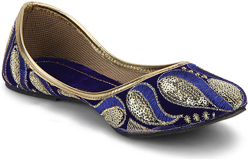 Paduki Ethnic Bellies(Multicolor) RS.219 (64.00% Off) - Flipkart