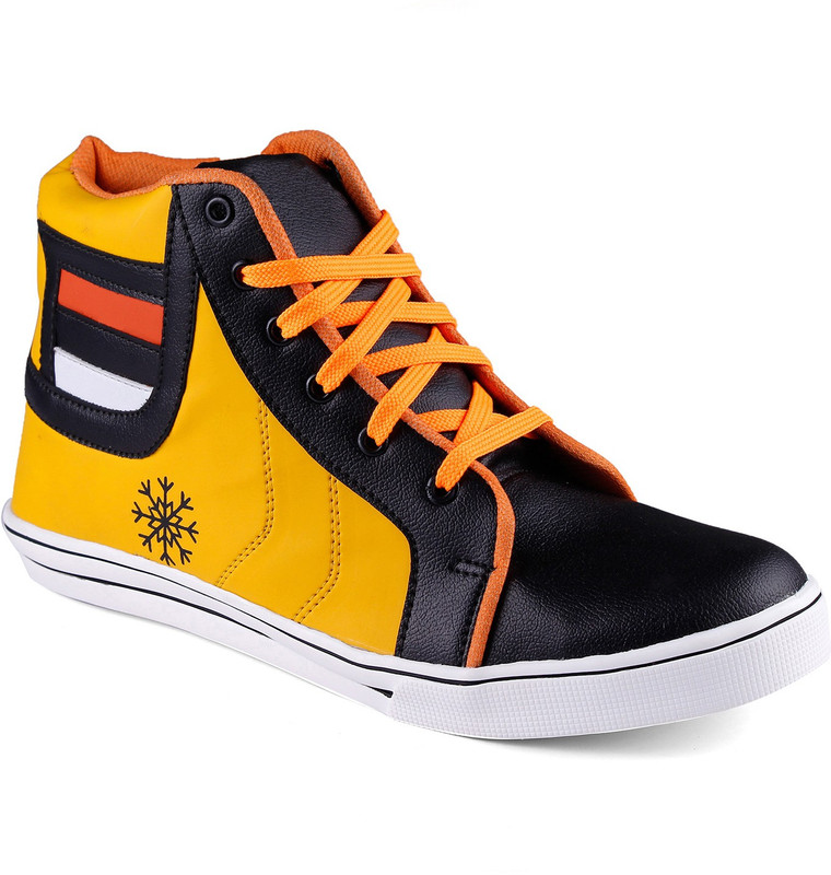 Footfad Sneakers For Men(Black, Yellow)