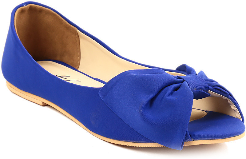STFU Women Bellies For Women(Blue) RS.1999 (70.00% Off) - Flipkart