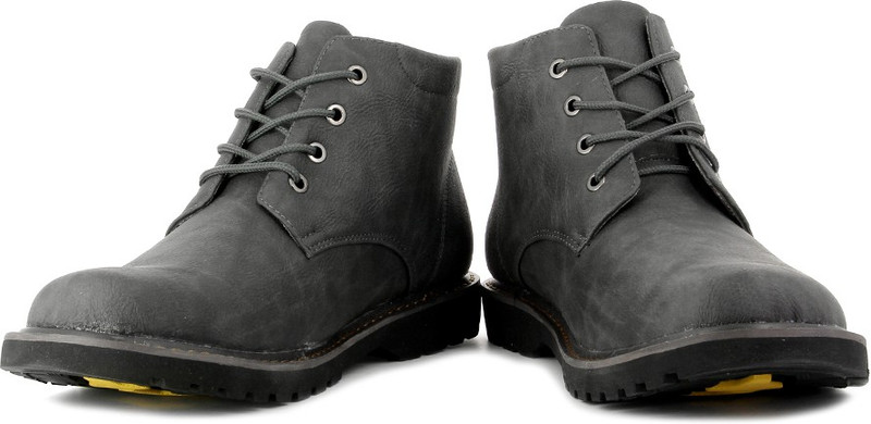 Perseus Men Boots(Grey) RS.949 (50.00% Off) - Flipkart