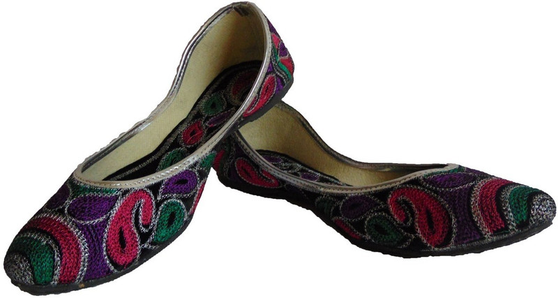 Vayu Multicolor Jutis For Women(Multicolor)