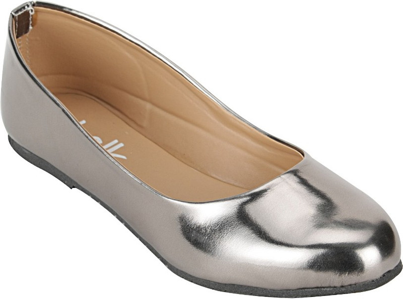 Chalk Studio Lustre Gunmetal Bellies For Women(Silver, Grey)