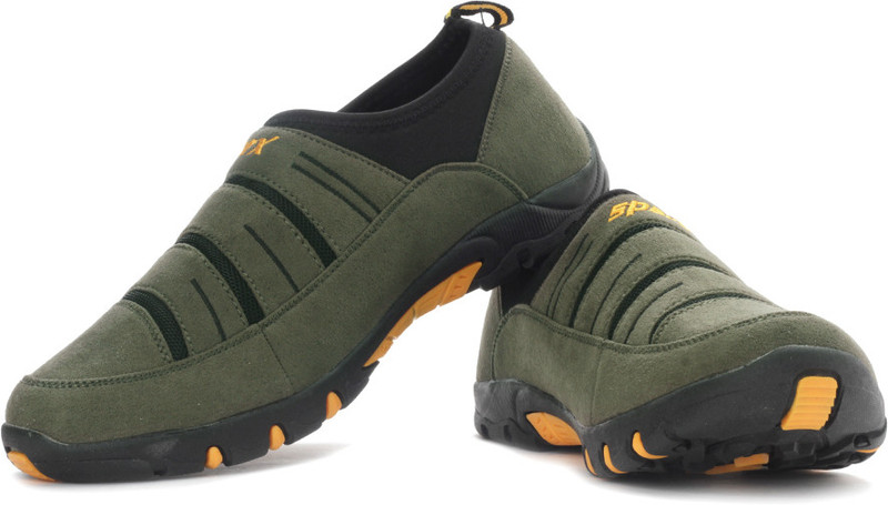 Sparx SM-143 Walking Shoes For Men(Black, Olive)