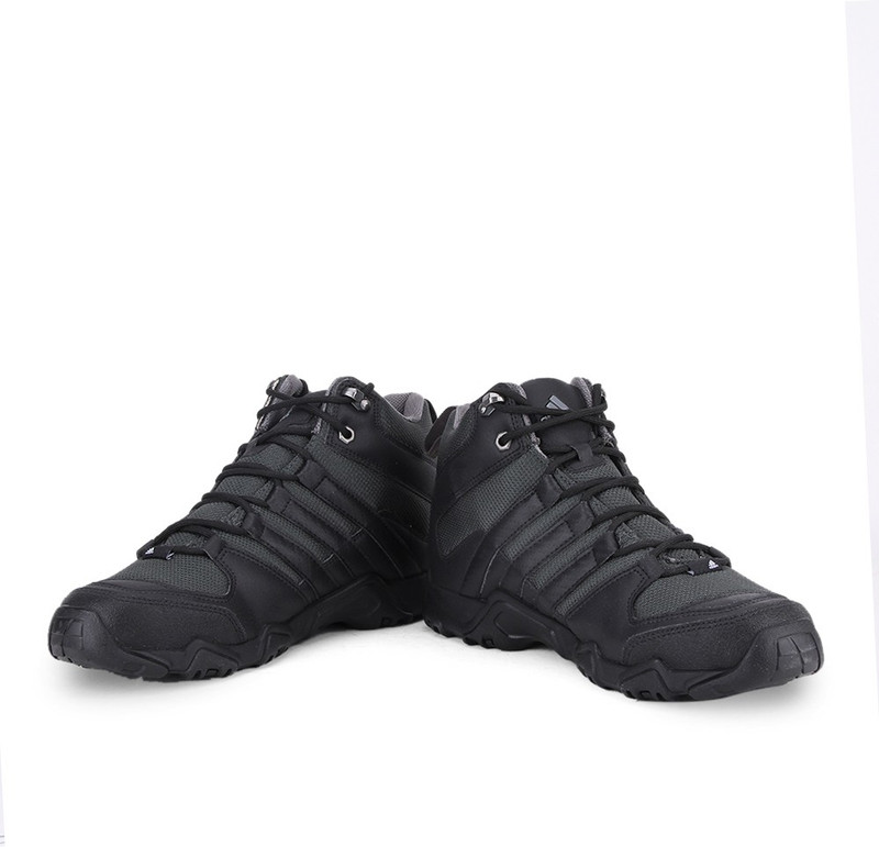 ADIDAS AZTOR HIKER MID Men Outdoor Shoes For Men(Black)