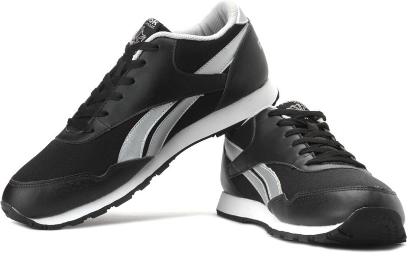 REEBOK Classic Proton LP Running Shoes For Men(Silver, Black)