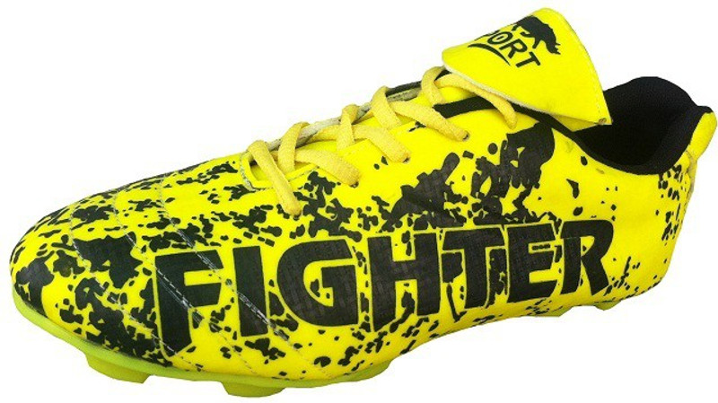Port FIGHTER Football Shoes For Men(Black, Yellow)