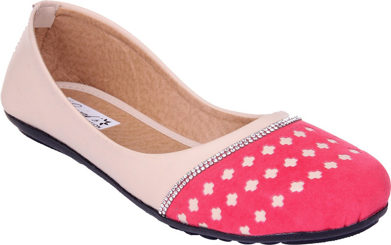 Goyal Beige Trendy Bellies For Women(Pink, Beige)