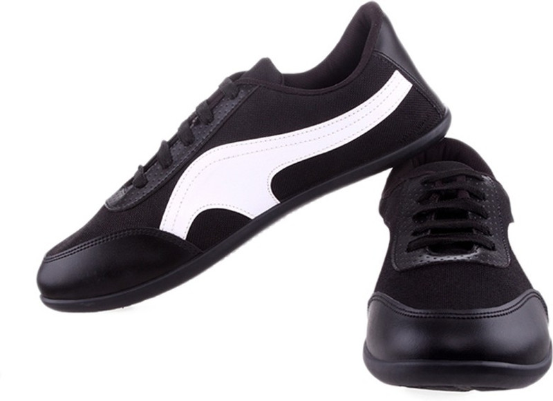 Shoe Striker White&Black Designer Canvas Shoes For Men(Black)