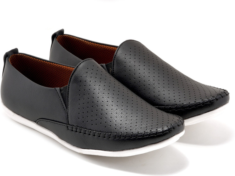 Boysons smart and stylish casual Loafers For Men(Black)