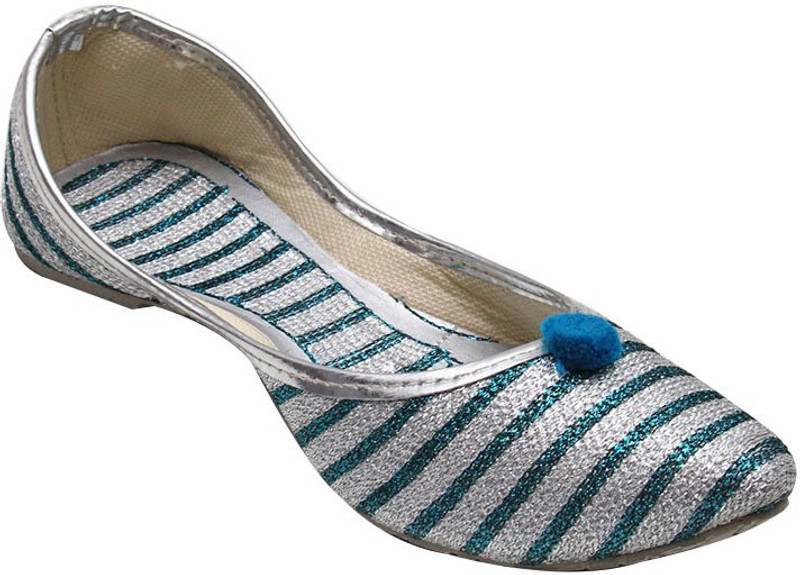 Port Ladies Slivergreen Punjabi Jutis For Women(Silver)