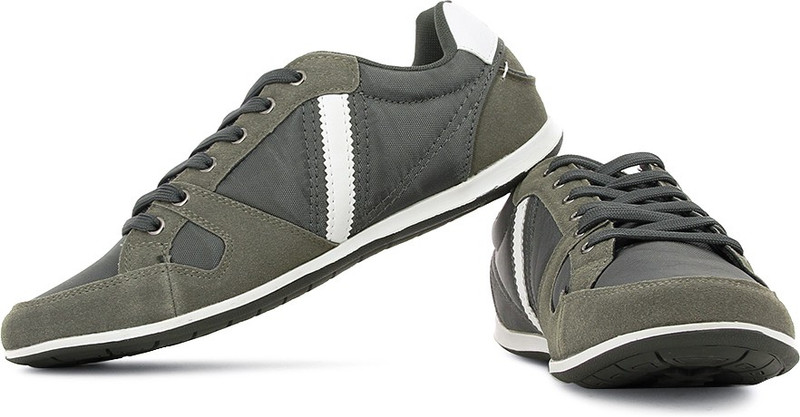 Sparx SM-209 Running Shoes For Men(Grey)