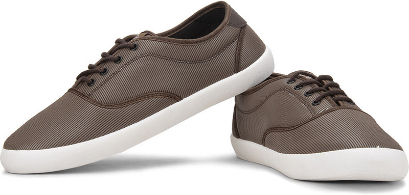 Globalite Stellar Men Sneakers For Men(White, Brown) Globalite Stellar Men Sneakers For Men(White, Brown)