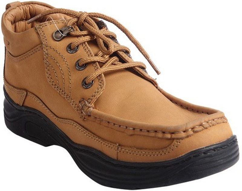 Red Chief Fashion wear Outdoors For Men(Tan) Red Chief Fashion wear Outdoors For Men(Tan)