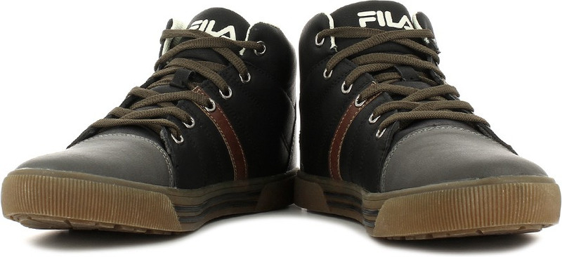 Fila Tuff Sneakers For Men(Black, Grey)