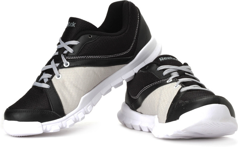 REEBOK Run Sports Lp Running Shoes For Men(Black, Grey)