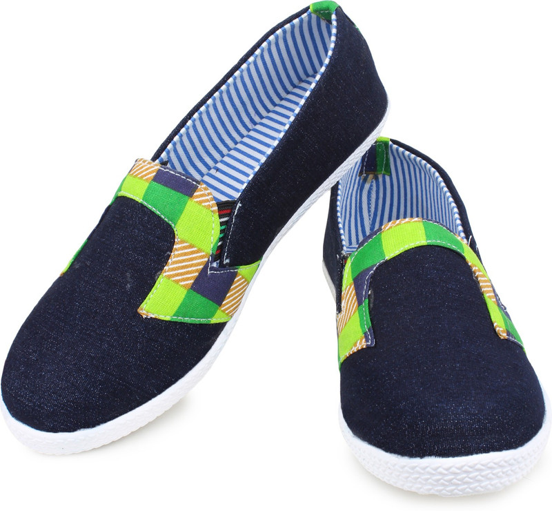 Moonwalk Casuals For Women(Green) Moonwalk Casuals For Women(Green)