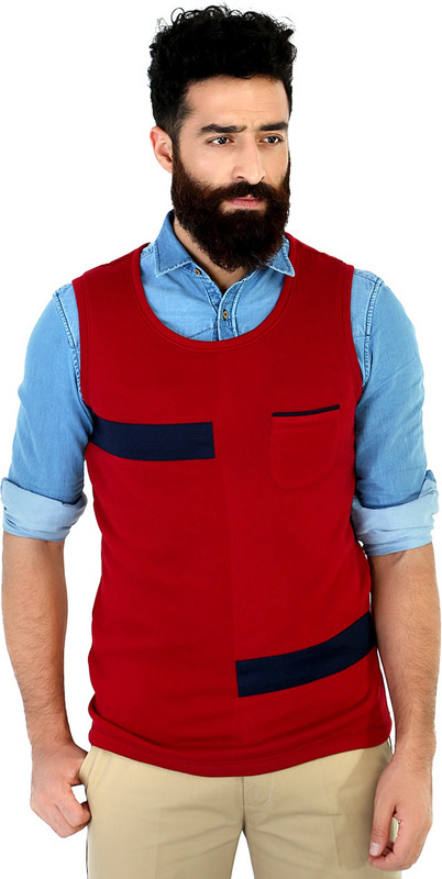 Mr Button Solid Men Round Neck Red T-Shirt