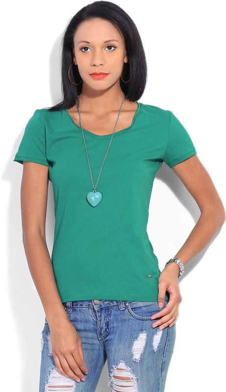 United Colors of Benetton. Solid Women V-neck Green T-Shirt
