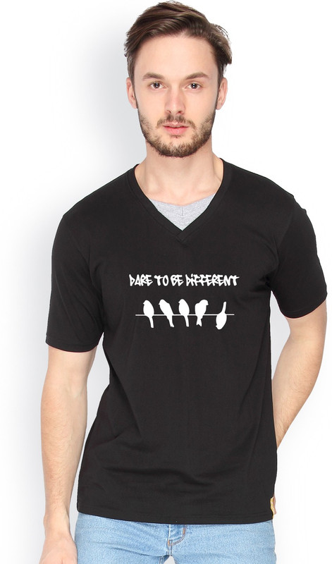 Campus Sutra Solid Men V-Neck Black T-Shirt