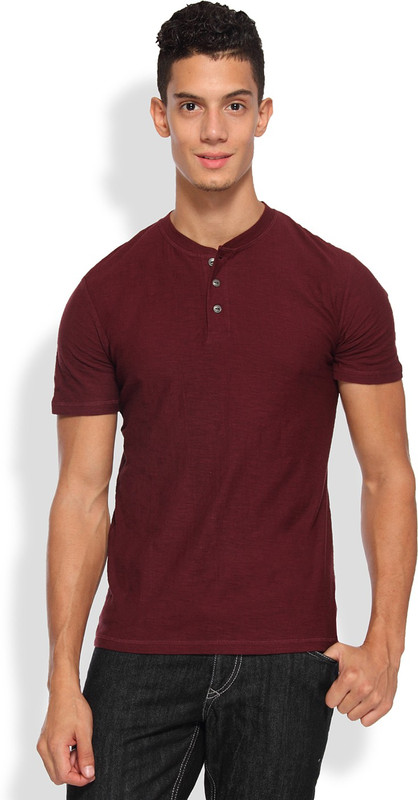 Arise Self Design Men Henley Maroon T-Shirt