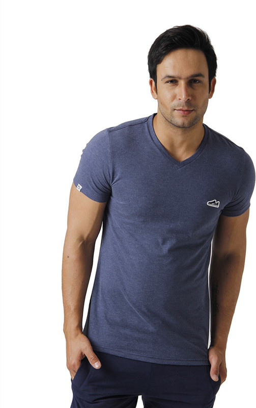 Puma Solid Men V-neck Blue T-Shirt
