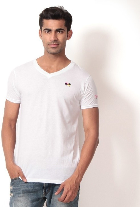Londoner Solid Men V-neck White T-Shirt