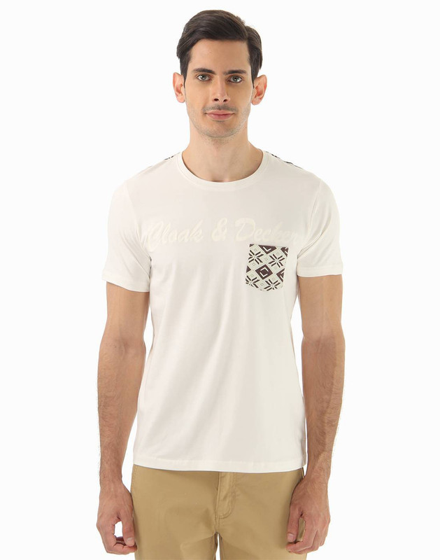 Cloak & Decker Solid Men Round Neck White T-Shirt Cloak & Decker Solid Men Round Neck White T-Shirt