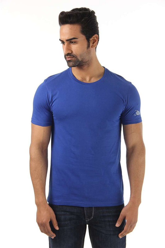 Flying Machine Solid Men Round Neck Blue T-Shirt