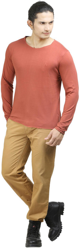 Oviyon Solid Men Boat Neck Maroon T-Shirt