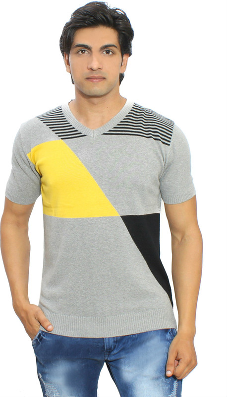 Thread Craft Graphic Print Men V-neck Grey, Black T-Shirt