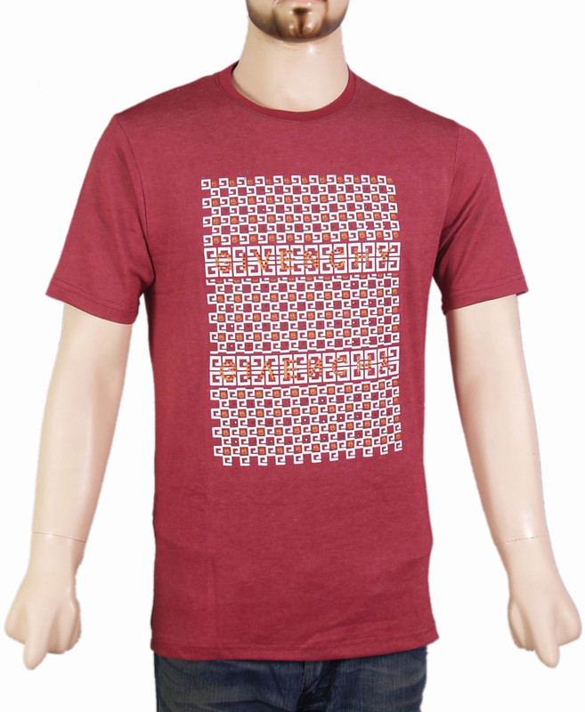VR Designers Geometric Print Men Round Neck Red T-Shirt