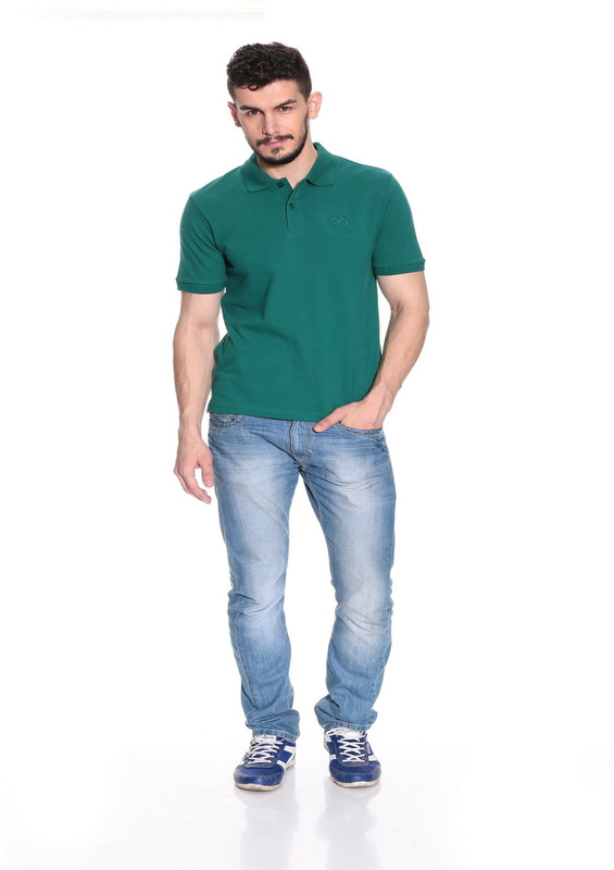 Pure Play Solid Men Polo Neck Green T-Shirt