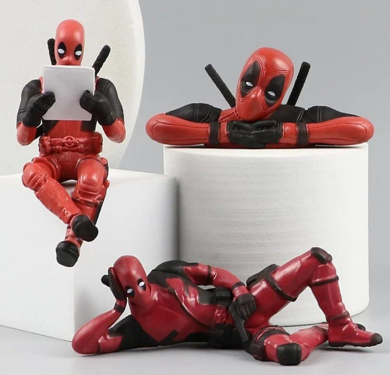 SIMESTICH Deadpool Ornaments, Action Figures, Superhero Action Figures(Red)