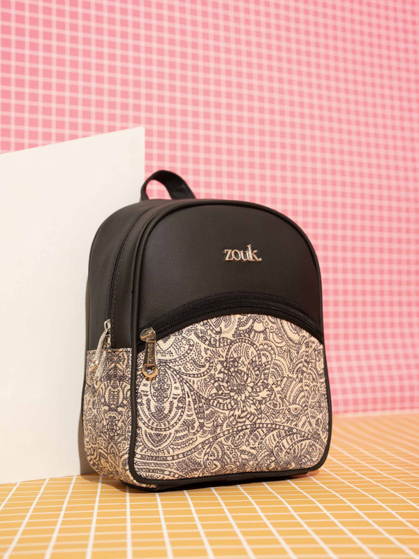 ZOUK Dalila Mini-Daypack - Colaba Shirin 4.01 L Backpack(Beige)