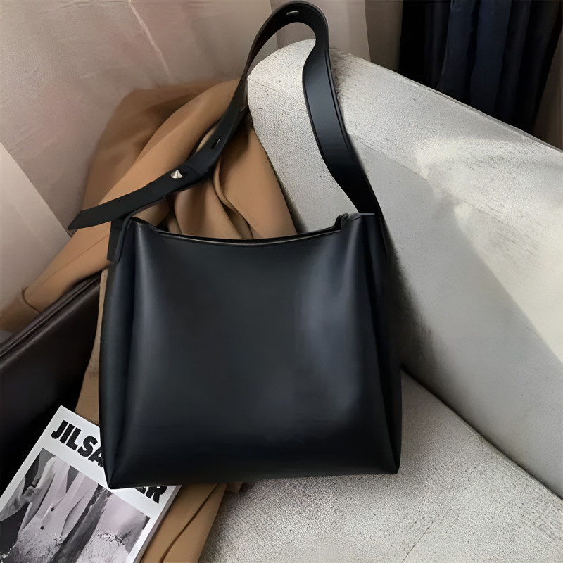 Trendycraft Stylish Handbag For Women|Big Size Ladies Purse Tote Bag Messenger Bag(Black, 5 L)