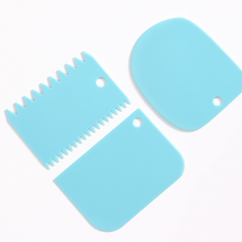 Wonder Bakers 3pcs Plastic Dough Scraper Baking Comb(Plastic Pack of 3)