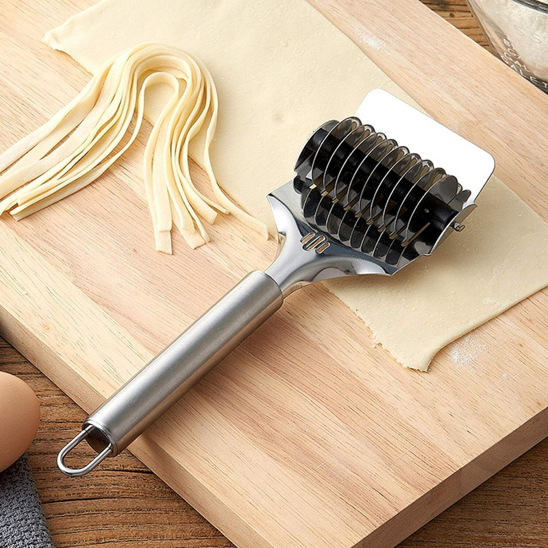 MERCEHIVE Noodle Pasta Cutter Dough Maker Cutter Roller Nool Parotta Maker Tool Pastry Cutter