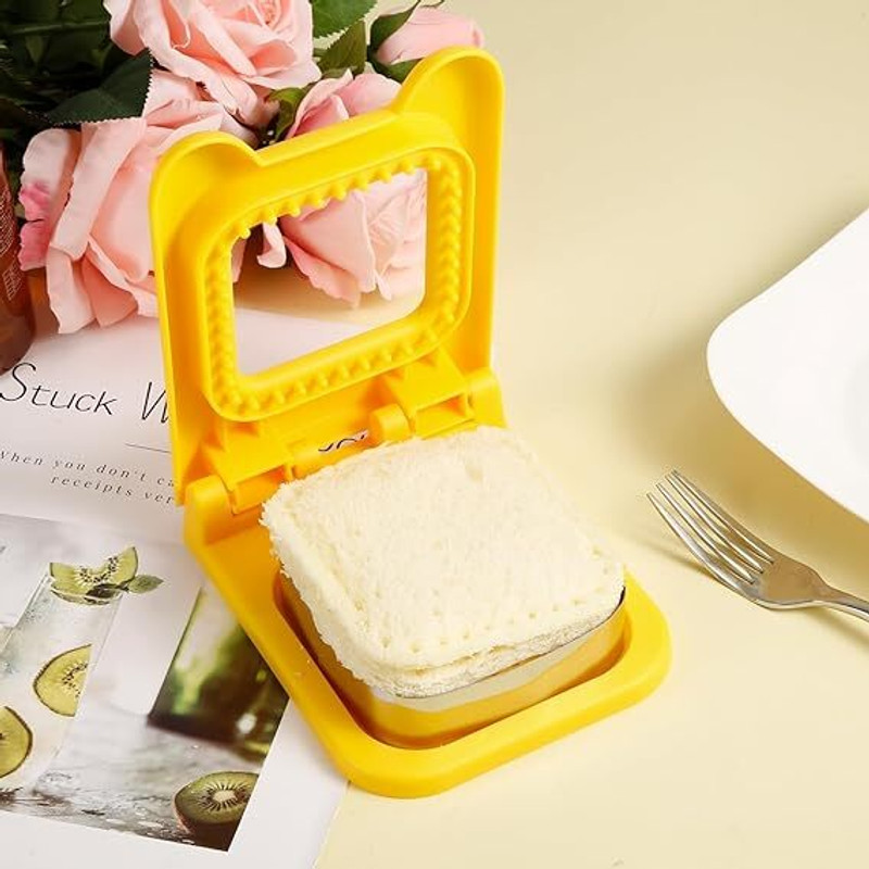 Bhavenu Sandwich Bread Cutter and Sealer, Sandwich Maker, Multicolor Cookie Cutter