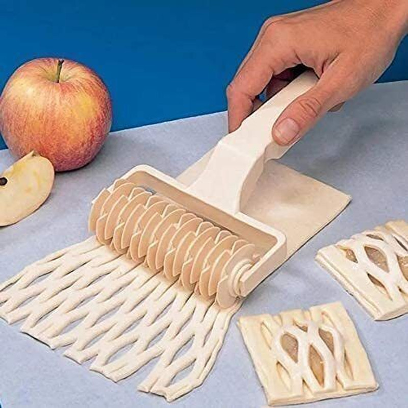 Lumei ®Kitchen Cooking Bakery Tool Plastic Mould Netting Roller Cutter Rolling Cutter Cookie Cutter