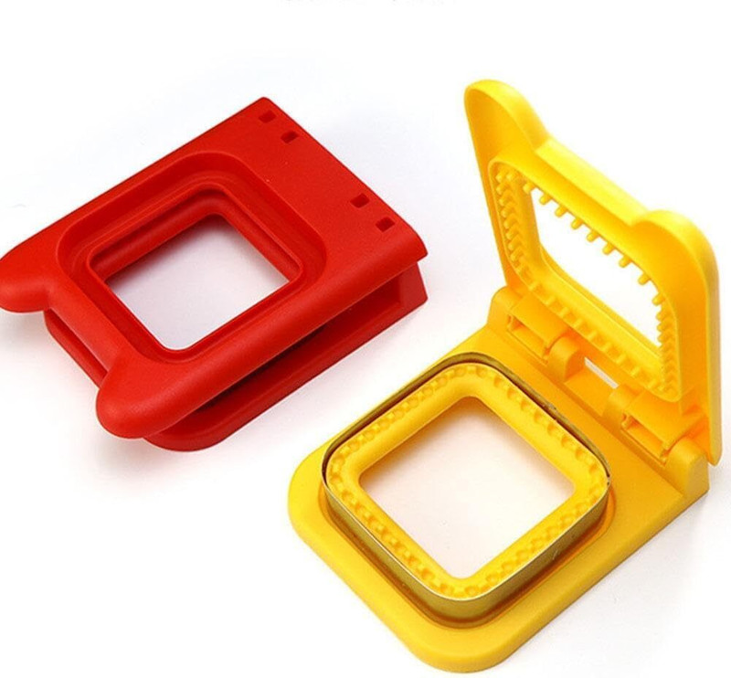 Shivaaro Sandwich Cutter NA Peeler Set(Multicolor)