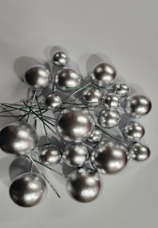 Party Junction Silver Balls for Cakes Round Gold Cake Balls Mini Ball Cake Toppers Cake Topper Edible Cake Topper(Silver Pack of 20)