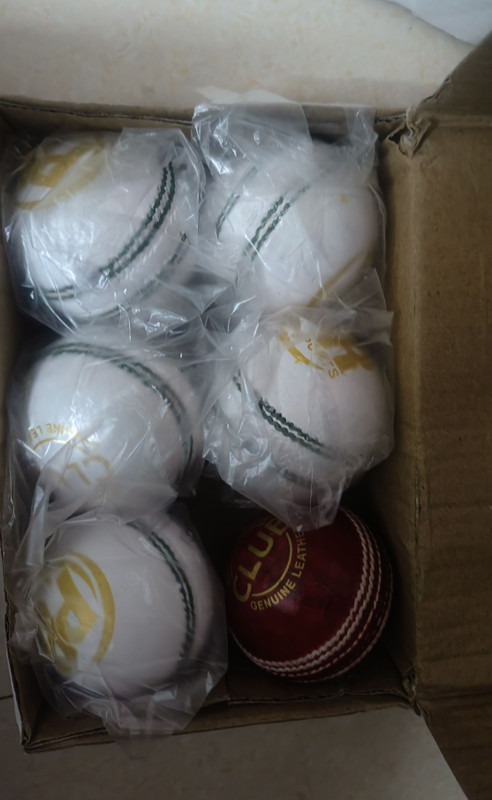 PRISAMX RED & WHITE CRICKET BALL CLUB LEATHER BALL Cricket Leather Ball(Standard, Pack of 2, Red, White)