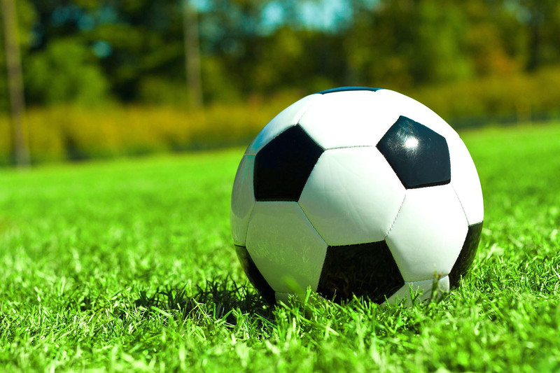 VGS Pump 5 No Football - Size: 5(Standard, Pack of 1, Black, White)
