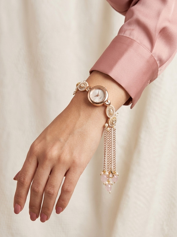 NAYROS Golden Charm Bracelet Watch Golden Elegance Jewelry Watch Series Analog Watch - For Women