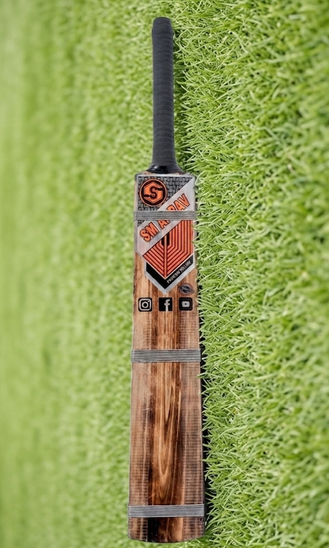 SM ARAV A+ kashmir willow premium scoop cricket bat Kashmir Willow Cricket  Bat For 15+ Yrs(950 g)