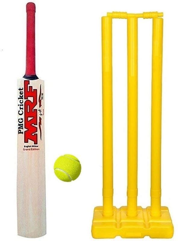 PMG Popular Virat Kohli with PVC Wicket Set & 1 Tennis Ball Poplar Willow Cricket  Bat For 8 Yrs(0.8 kg)