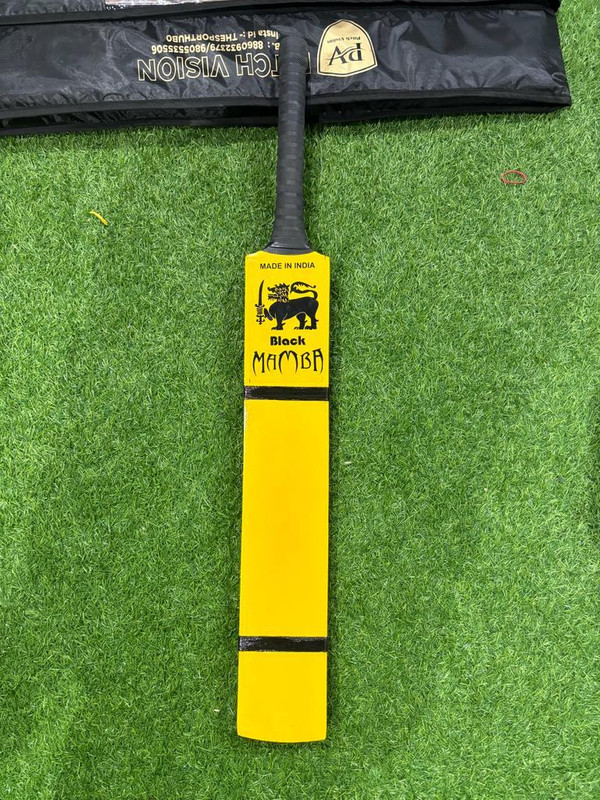 WCB Black Mamba Kashmir Willow Cricket Bat For 15+ Yrs(1 kg)